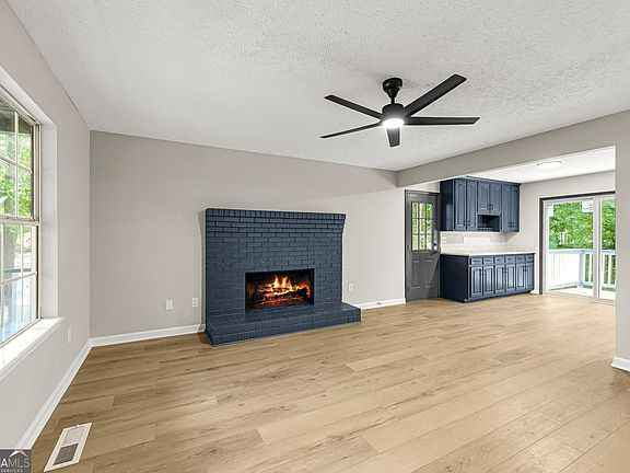 4th image of 88 Tanners Bridge Rd