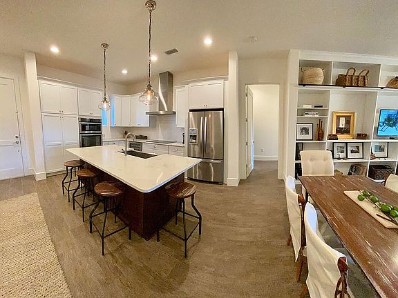 2nd image of 21450 Strada Nuova Cir #A411