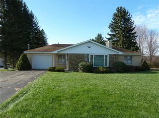 715 N Hermitage Rd, Hermitage, PA 16148