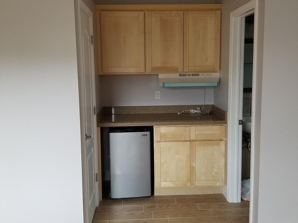 1st image of 433 San Diego Ave