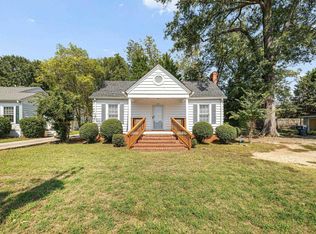 102 W Farley Ave, Laurens, SC 29360