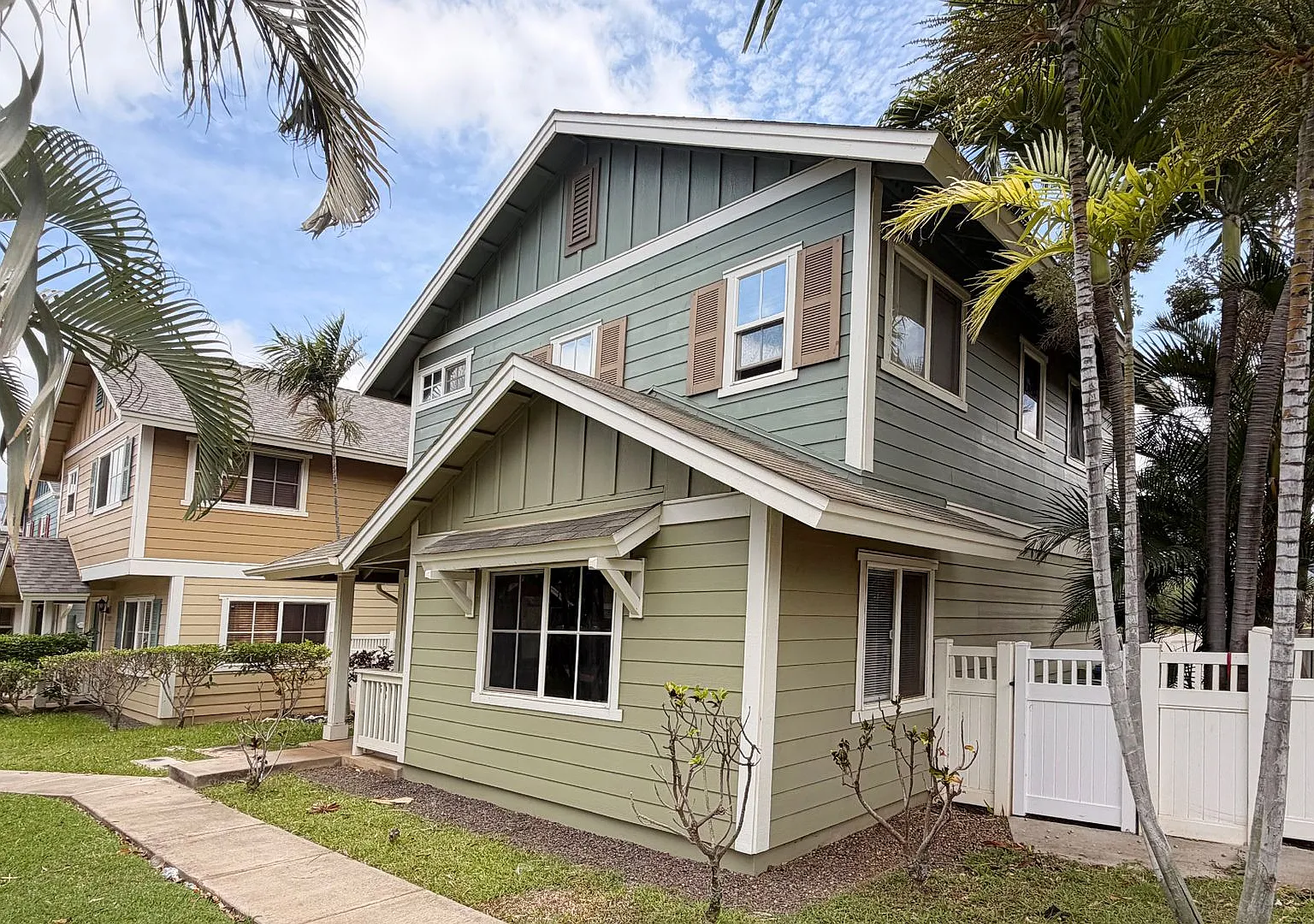 Island Living in Sea Country: 3-BR Townhome with Mountain Views — Photo 1