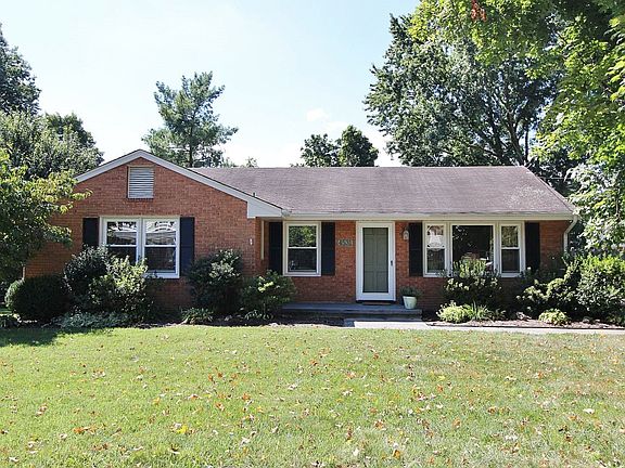 3rd image of 4531 Girard Dr