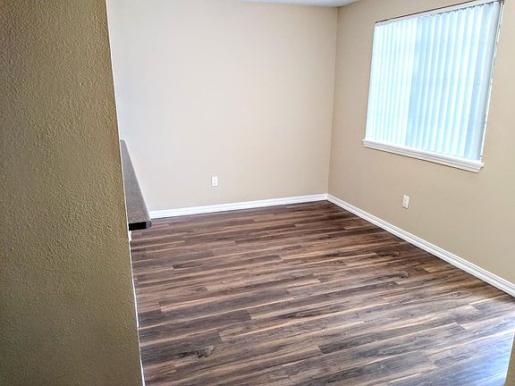 5th image of 16200 SE Eastgate Way #K204