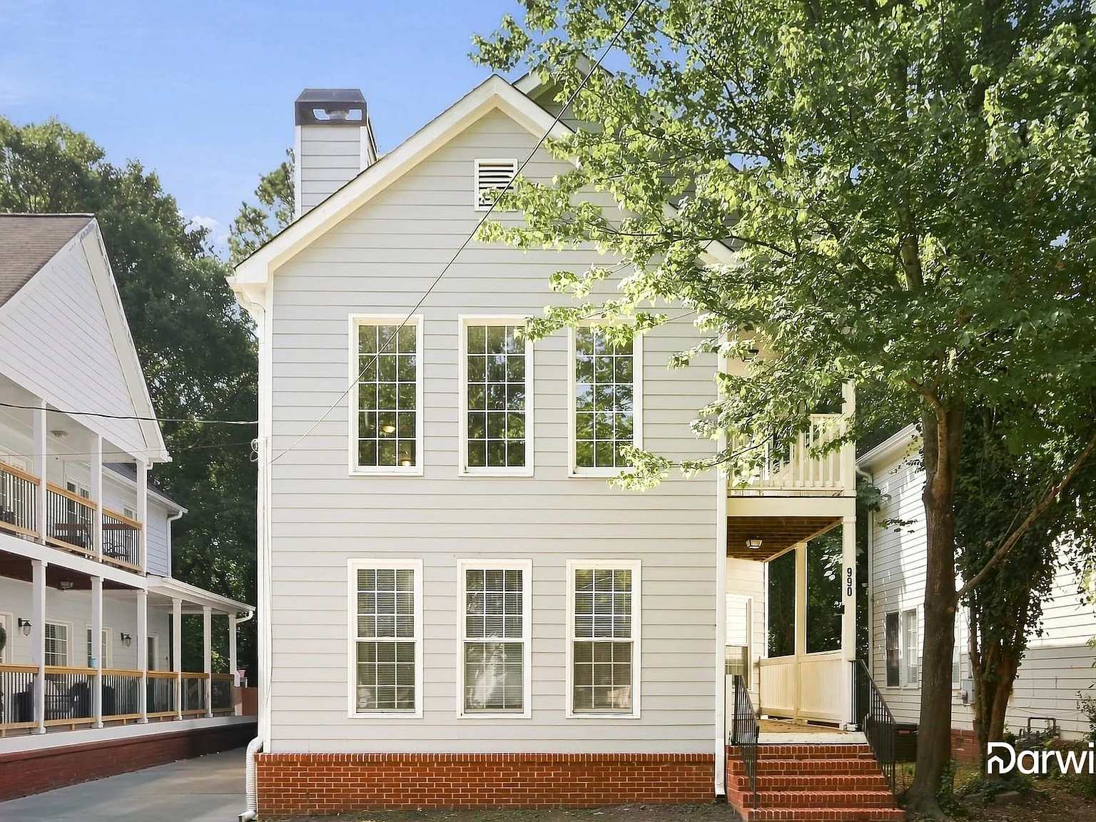 3 bed, 2.5 bath, 1989 sqft, $2,600 — Photo 1