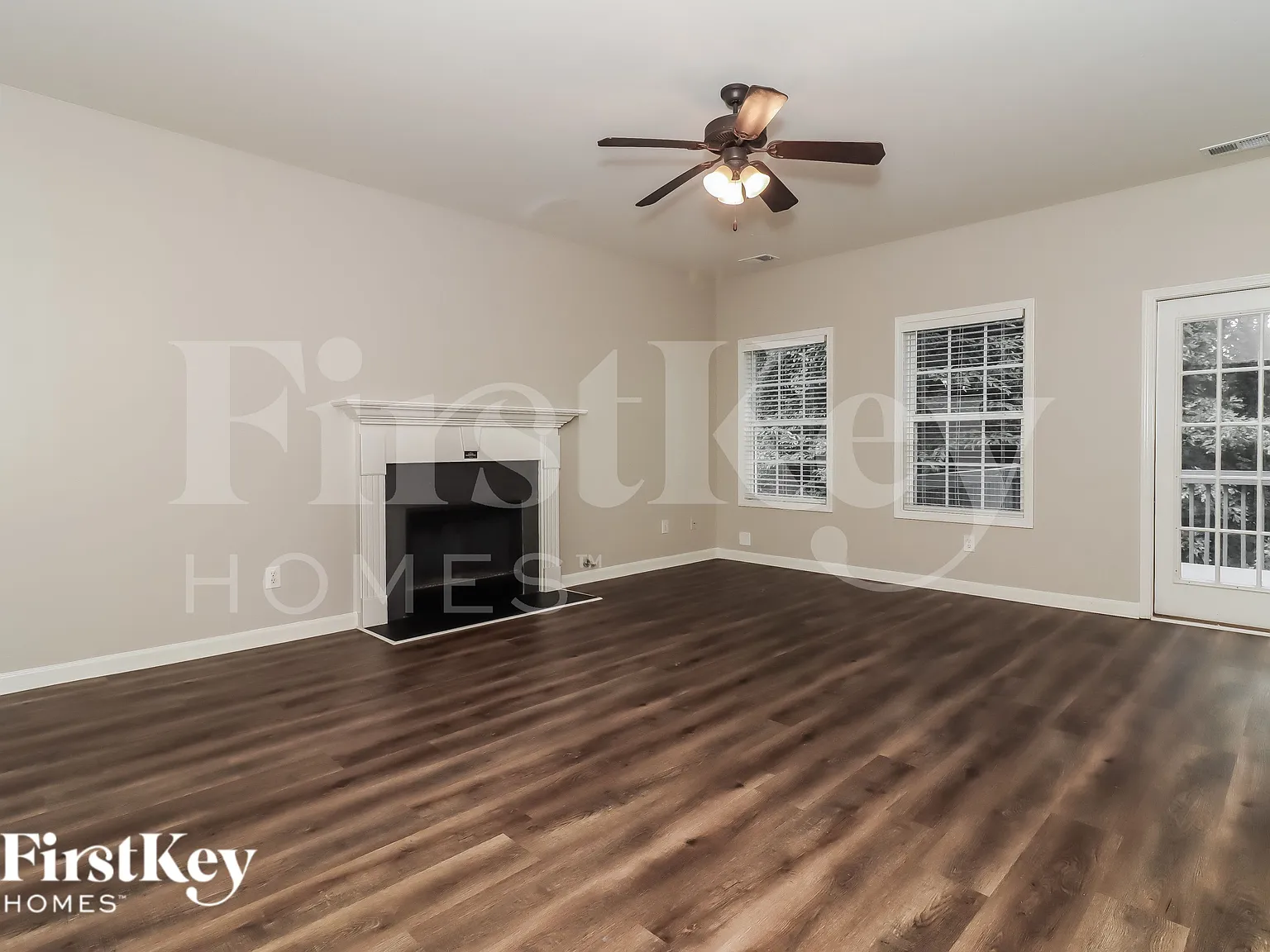 5 bed, 3.0 bath, 2553 sqft, $2,250 — Photo 3