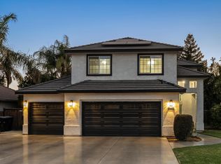 2223 S Stevenson Ct, Visalia, CA