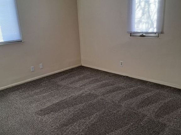 2nd image of 191 Island Park Dr NE #19110