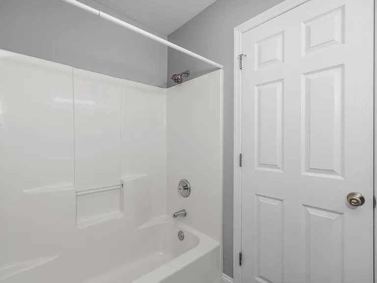 919 Carriage Circle Ln #D — Photo 11