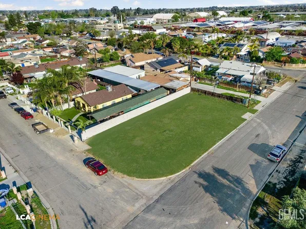 500 Lawson Rd, Bakersfield, CA 93307