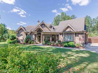 183 Lake Park Dr, Sharpsburg, GA 30277