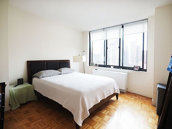 2nd image of 225 E 95th St APT 14M