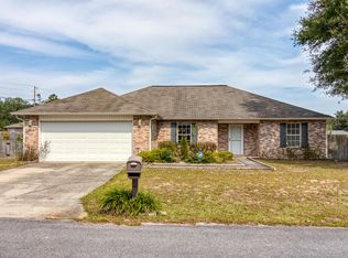 3205 Skynight Dr, Crestview, FL 32539
