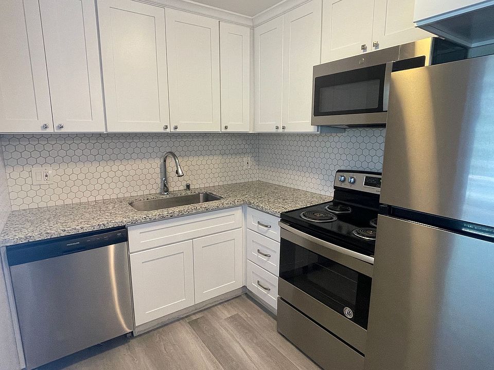 1st image of 794 Deland Ave #3