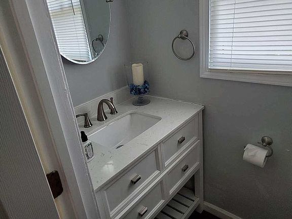 4th image of 5265 Buckner Lake Cir
