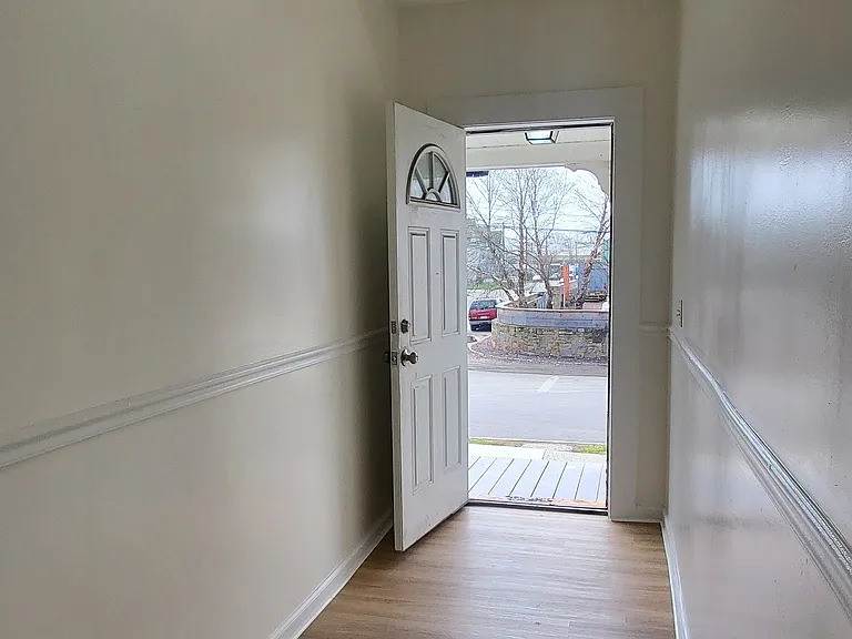 199 Alex St #1 — Photo 6