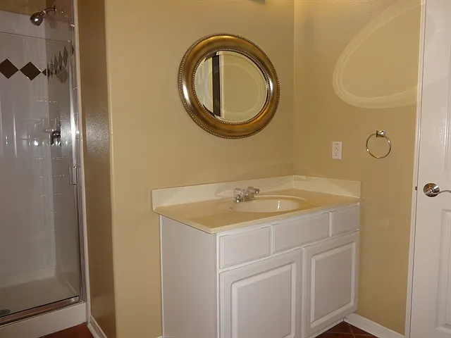 2302 Turnbury Elm Ct — Photo 19