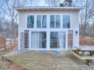 5060 Sandpiper Dr, Muskegon, MI 49445