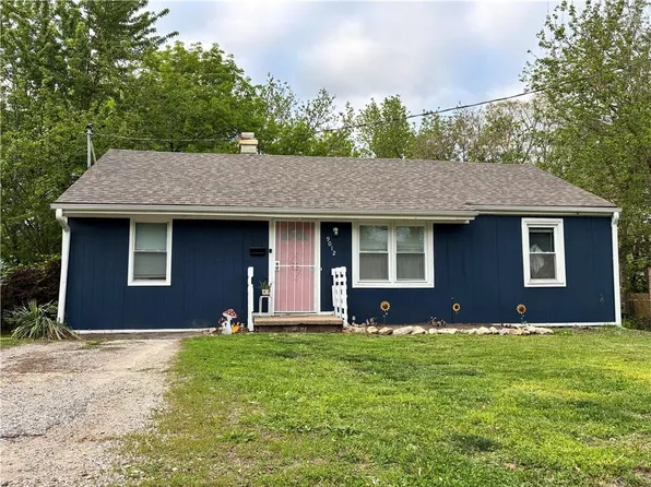 9012 E 52nd Ter, Kansas City, MO 64133