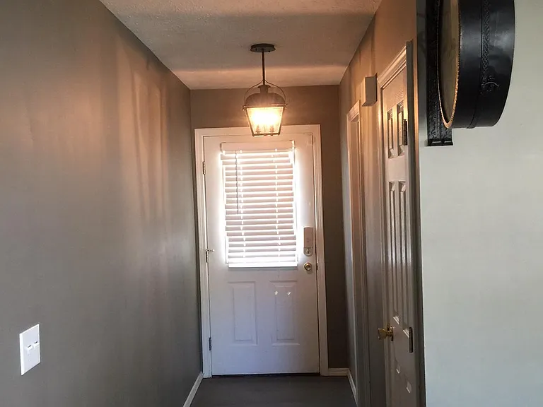 1008 Doral Dr — Photo 24