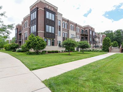 19115 Thomson Dr, Brookfield, WI, 53045