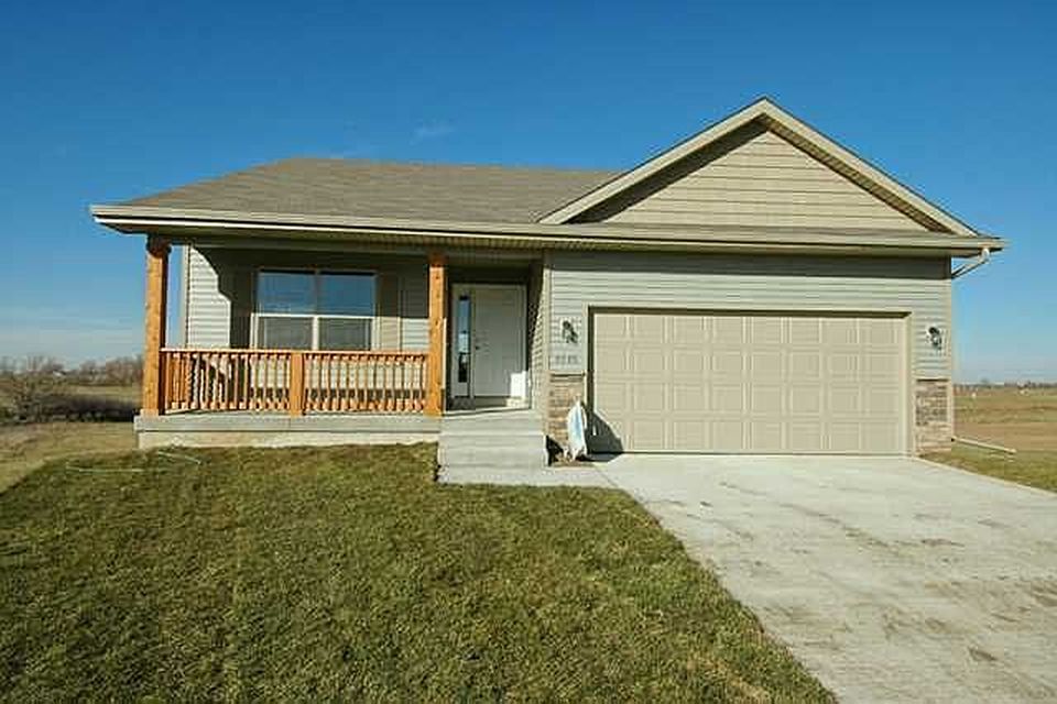 1515 Madisyn Cir - Property Image