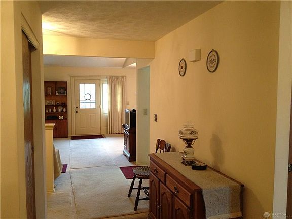 2nd image of 8778 Deer Hollow Dr