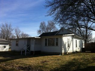 602 W Tower St, Mulberry Grove, IL 62262