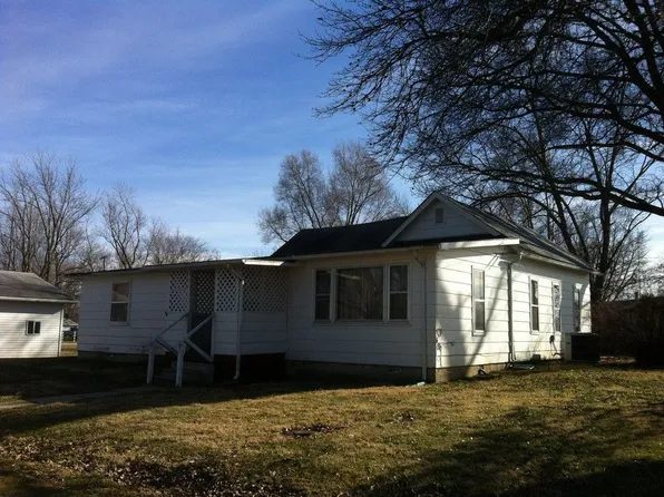 602 W Tower St, Mulberry Grove, IL 62262