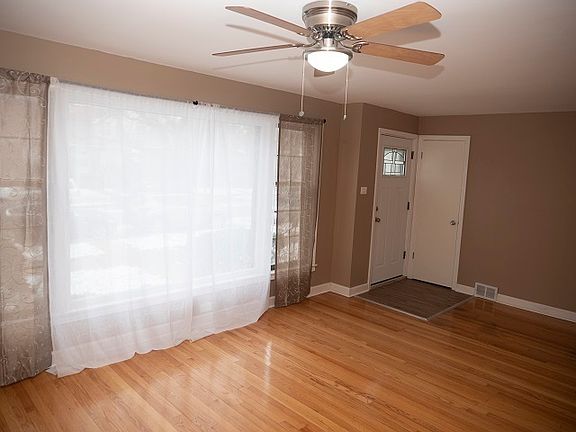 5th image of 14418 S Eggleston Ave
