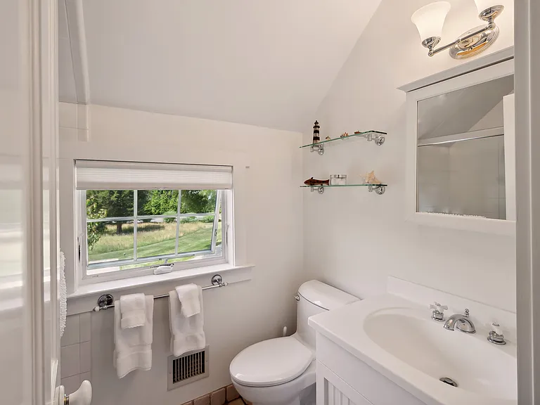 43 Greenleaf Ln — Photo 21