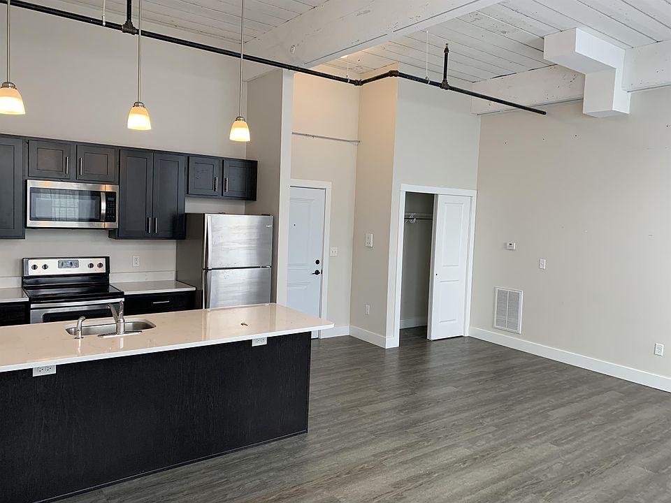 1st image of 24 Amity St #101