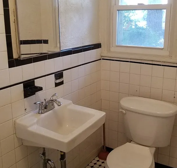 4141 W Girard Ave — Photo 2