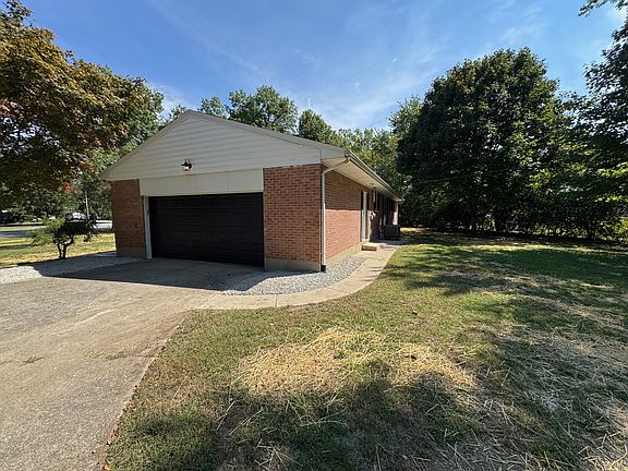 3rd image of 5200 Winterhill Ct
