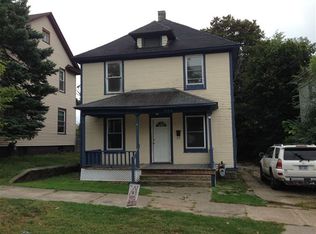 446 Howard St SE, Grand Rapids, MI 49507