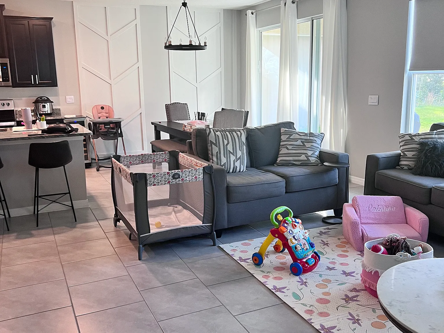 5 bed, 2964 sqft, $3,300 — Photo 4