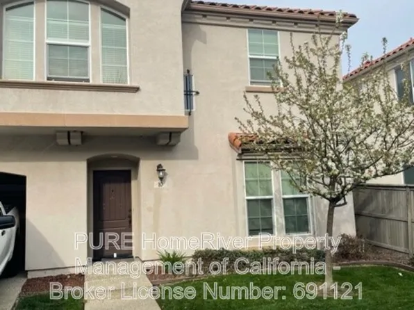 10 Serene Lake Pl, Sacramento, CA 95835