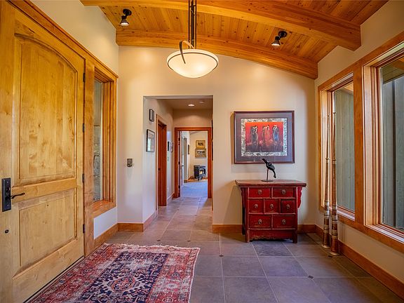 5th image of 22 Skyview Ln