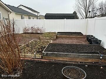 4th image of 7028 N Talon Ln