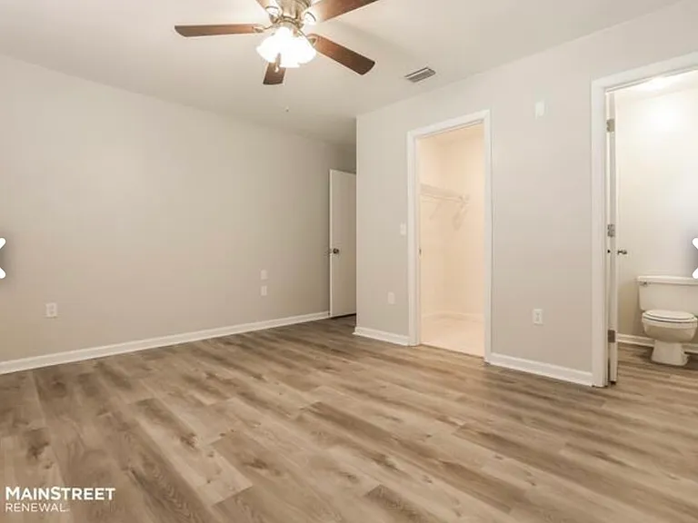 3241 Rogue St — Photo 5