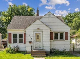 316 Archer Ave, Waterloo, IA 50703