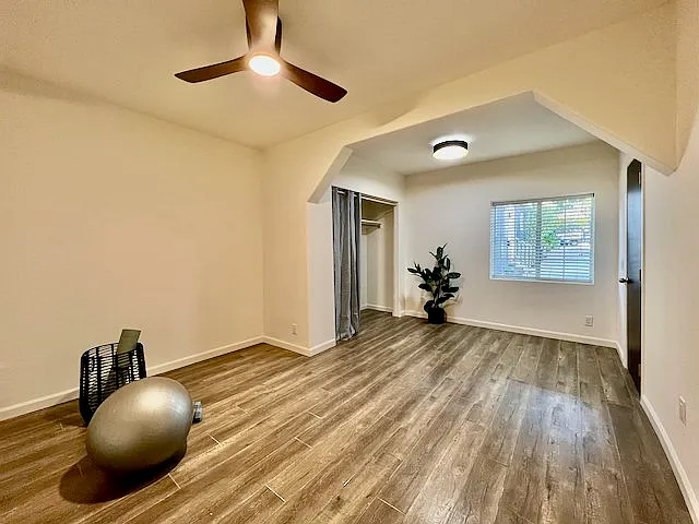 656 1/2 N Dillon St #A — Photo 9