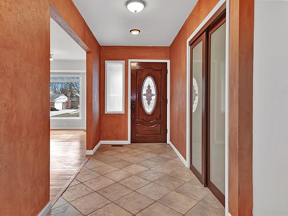 2nd image of 36939 Heatherton Dr