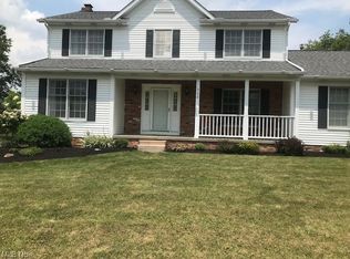 320 W Mennonite Rd, Aurora, OH 44202