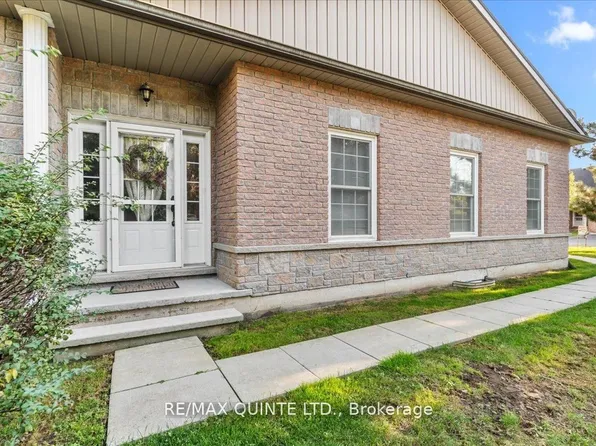 1 Rosemary Ct #23, Prince Edward County, ON K0K 2T0