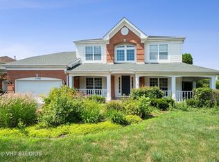 1038 Heather Ct, Fox River Grove, IL 60021