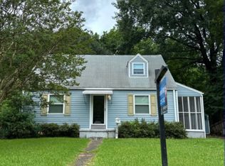 8061 W Glen Rd, Norfolk, VA 23505