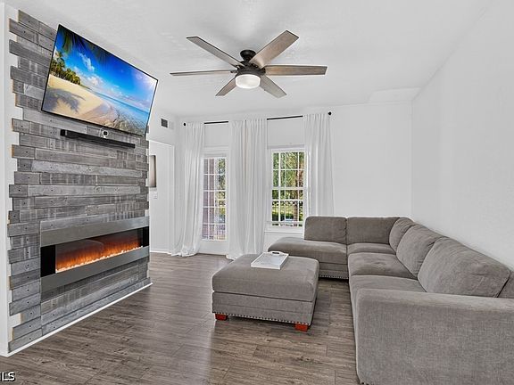 4th image of 23520 Walden Center Dr APT 205