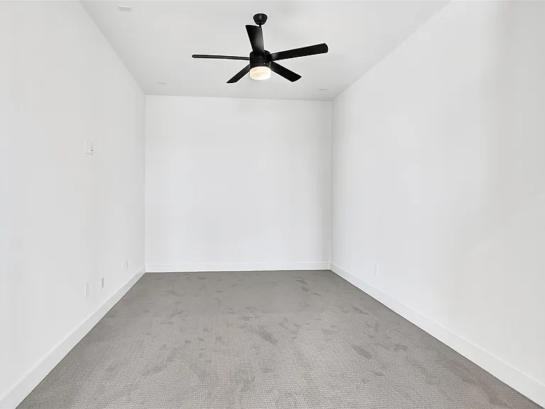 31003 Vintage Creek Ln — Photo 27