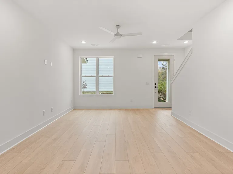 2607 Whites Creek Pike #9 — Photo 5